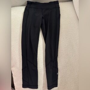 Lululemon 7/8 Cropped Leggings